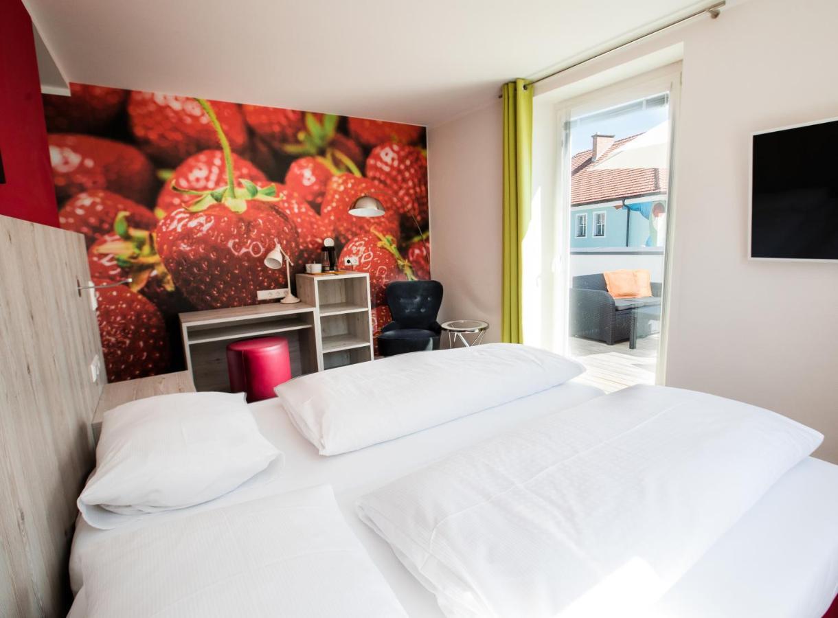 Wallner - Hotel & Wirt Arnoldstein Bagian luar foto